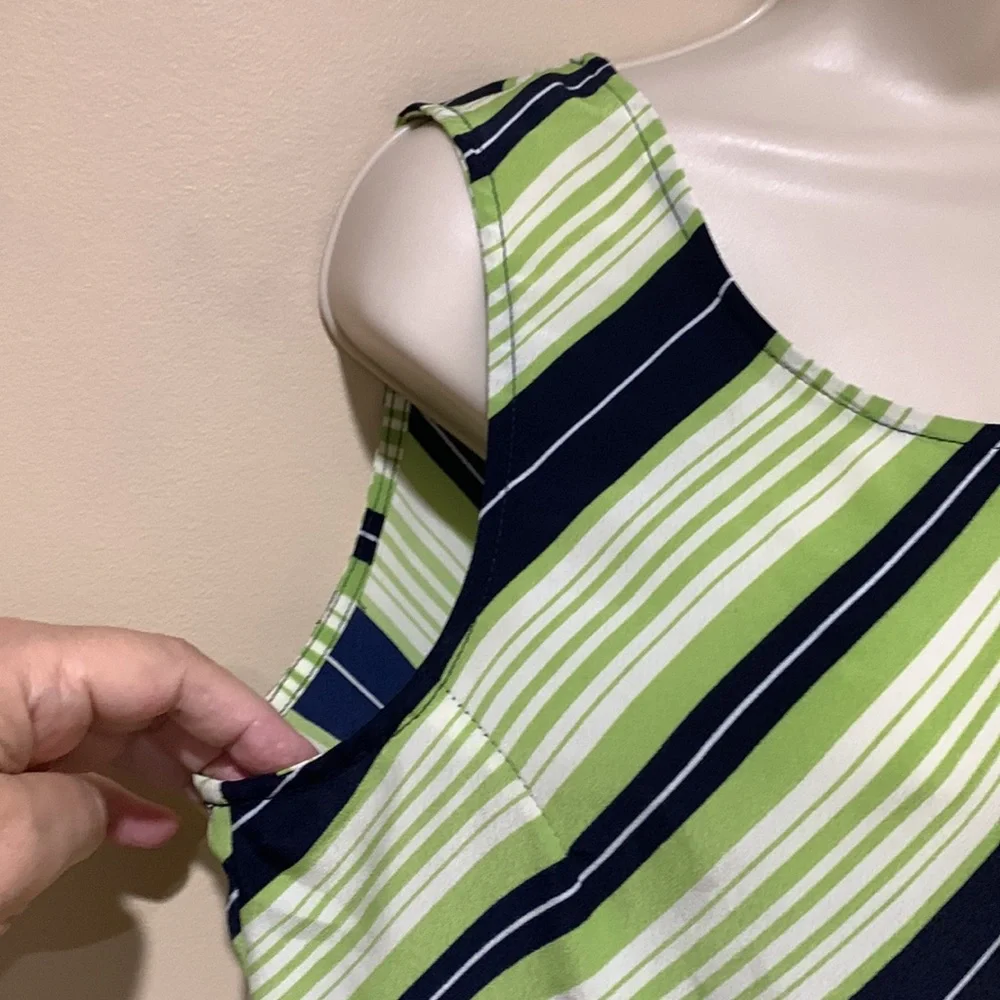 Studio I top - Picture 3 of 8